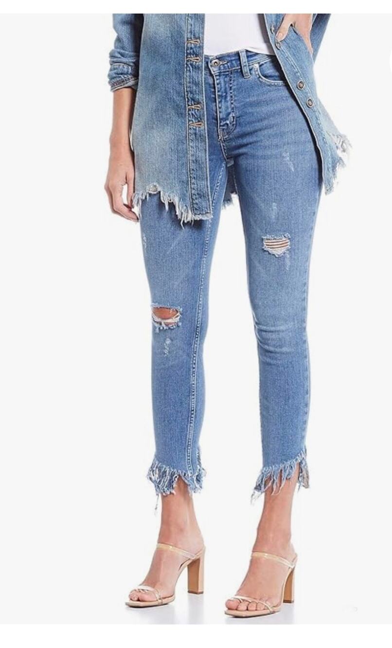 We The FREE PEOPLE Jeans Mid Rise Great Heights Frayed Raw Hem Blue Crop 26 Boho